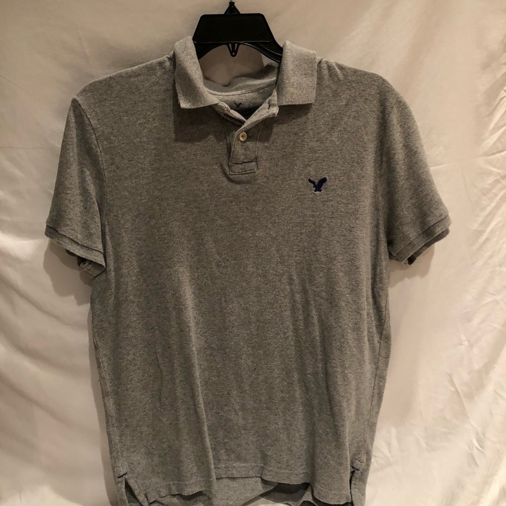 Men’s American Eagle polo